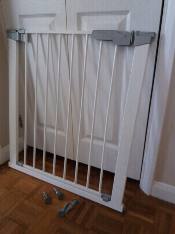 gumtree stair gate